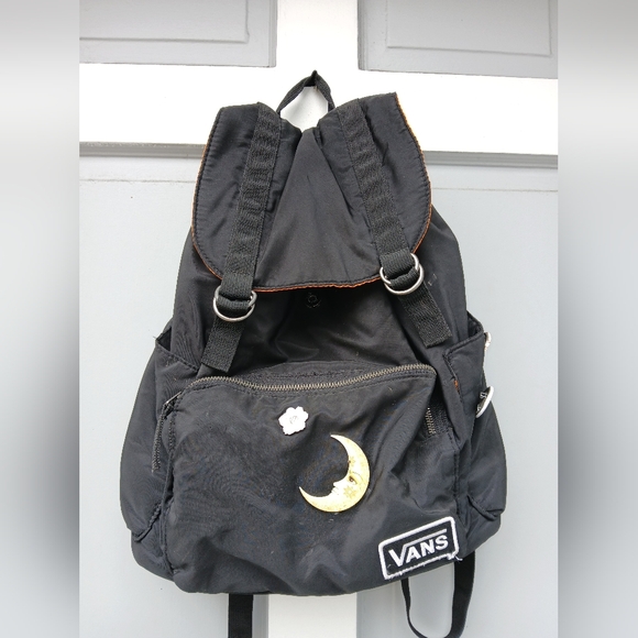 Vans Backpack With Buttons Comes With Large Drawstring - Picture 1 of 12